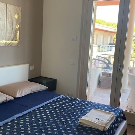 Appartamento “Le Vele” Porto San Giorgio Exteriör bild