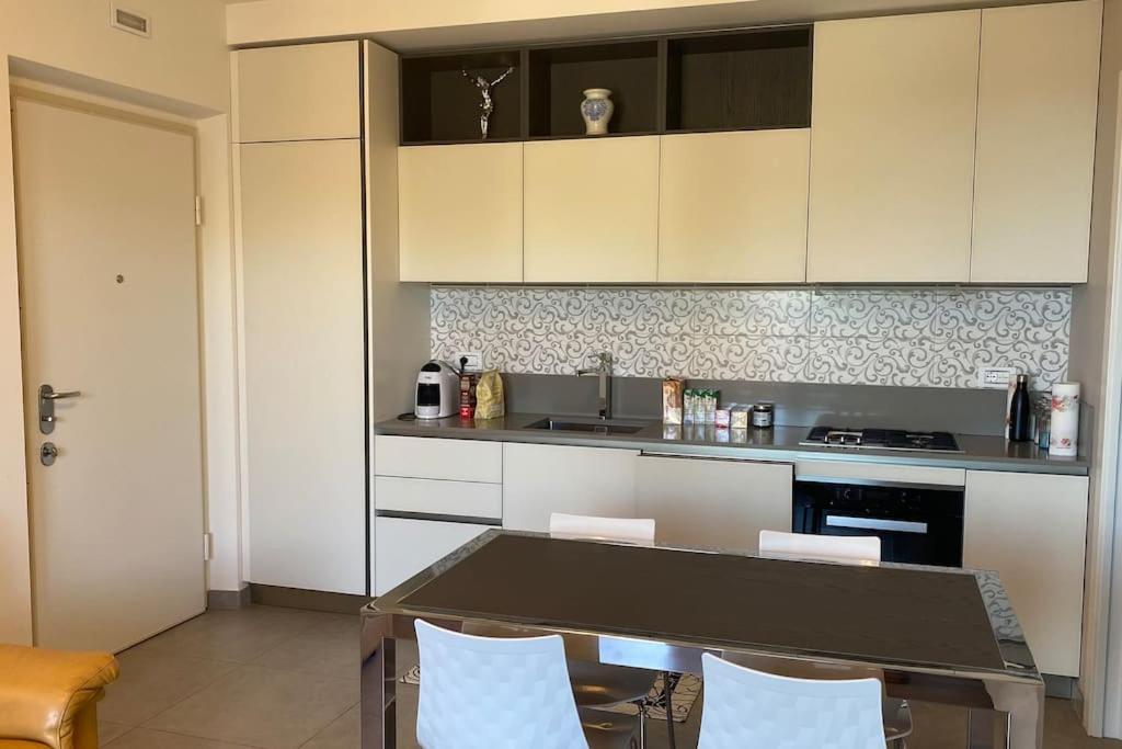 Appartamento “Le Vele” Porto San Giorgio Exteriör bild